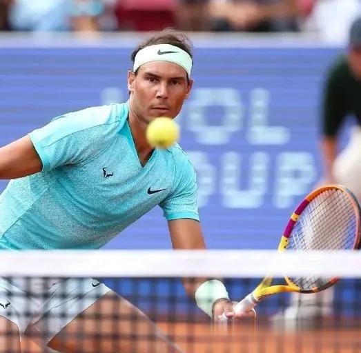 包含ATP总决赛逆转蒙特卡洛大师赛，纳达尔统治全场的词条