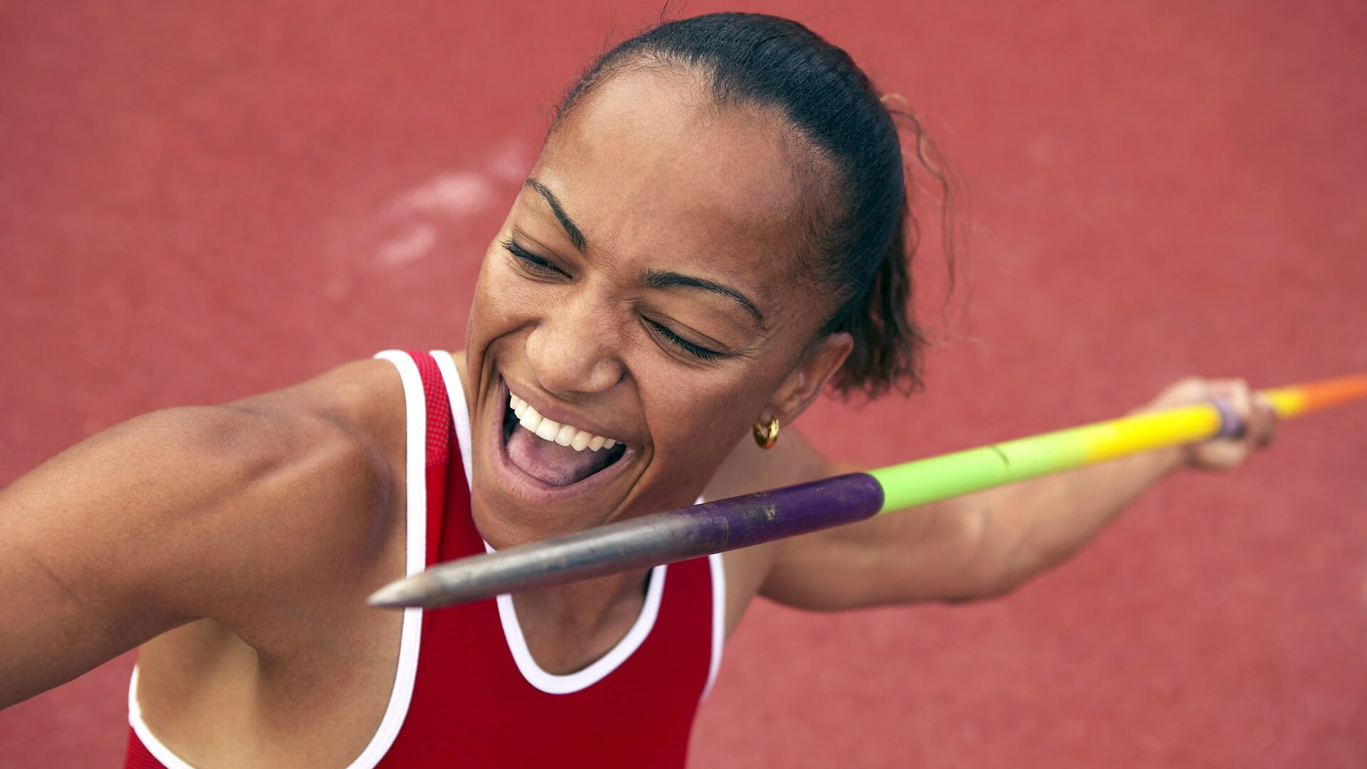 东决关键战之夜,伊萨克完成自我救赎